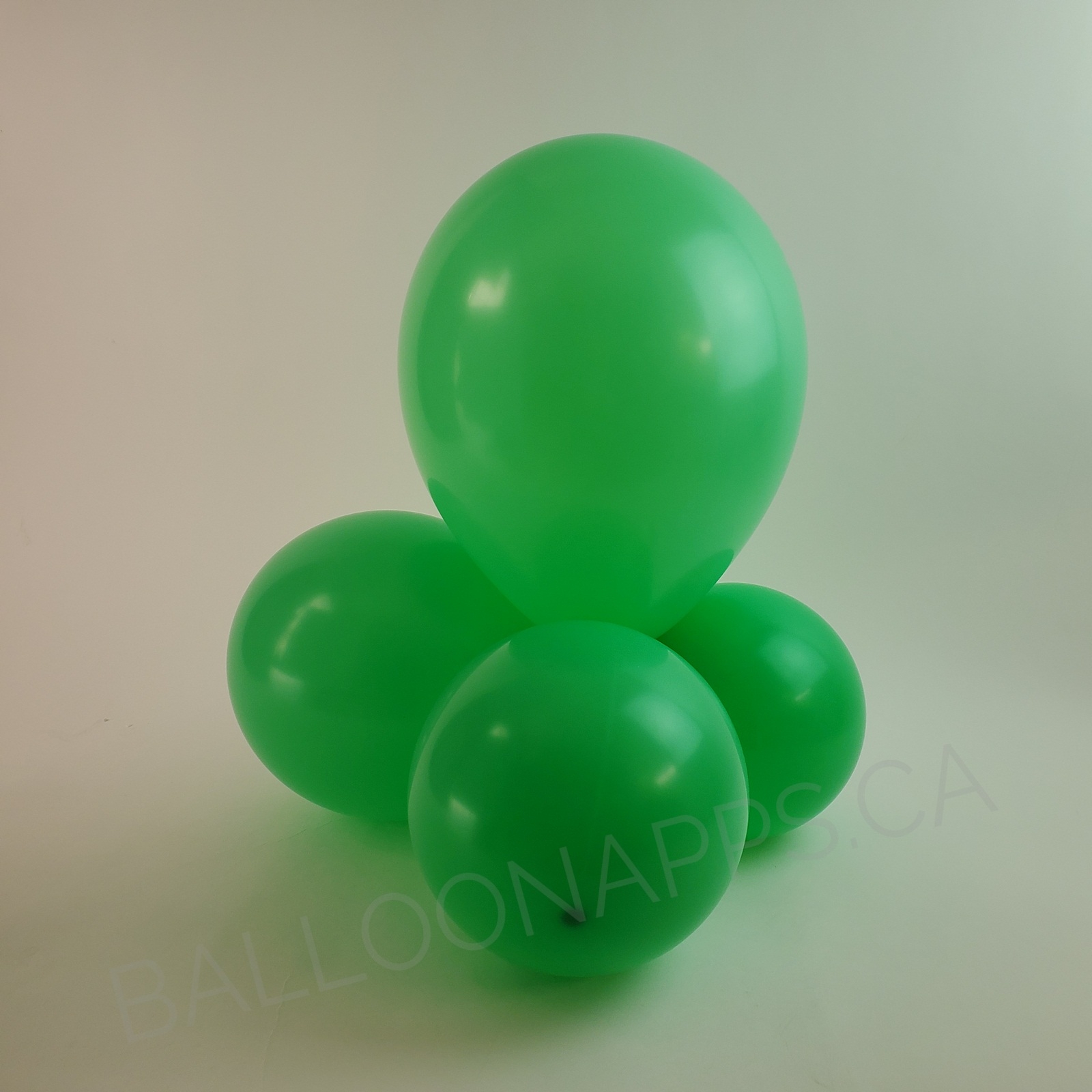 Fashion Green balloons balloons Betallic Balloons supplier in Canada