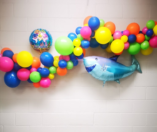 Baby Shark Colorful Garland 10 ft balloons vancouver JC Balloon Studio