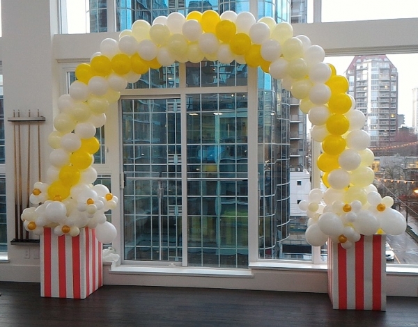 Carnival Popcorn Supershape Balloon